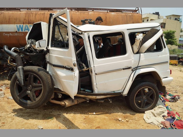 లోపం కారు స్పీడ్లోనే లోపం కారు స్పీడ్లోనే