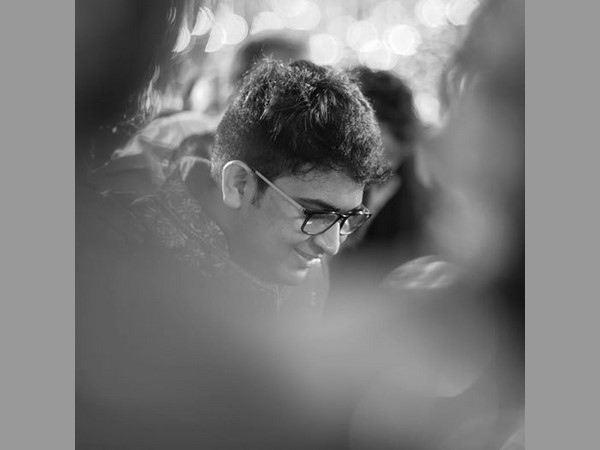 అడ్మిషన్ల వ్యవహారంలో బిజీగా: