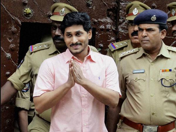 జఫ్తు ఆస్తులను స్వాధీనం చేసుకునేందుకు..