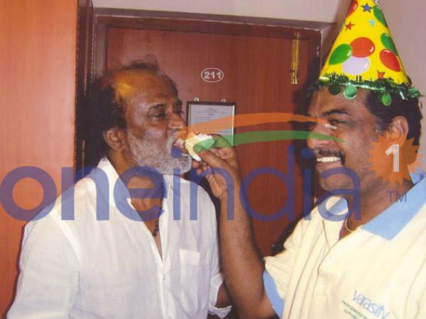 రజనీకాంత్ ఈ స్థాయిలో ఉన్నారంటే ! రజనీకాంత్ ఈ స్థాయిలో ఉన్నారంటే !