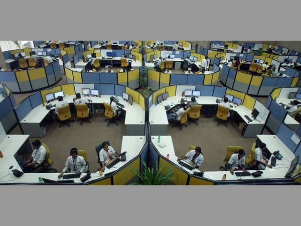 సిబ్బంది స్వయంకృతం కారణమేనా?