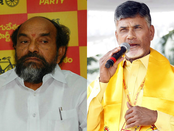 చంద్రబాబుకు దూరం పాటిస్తున్న కృష్ణయ్యతో భేటీ