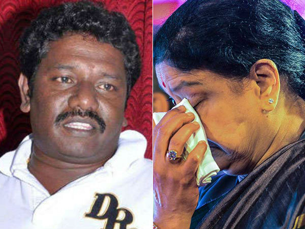 వార్నింగ్ ఇచ్చిన ప్రజలు