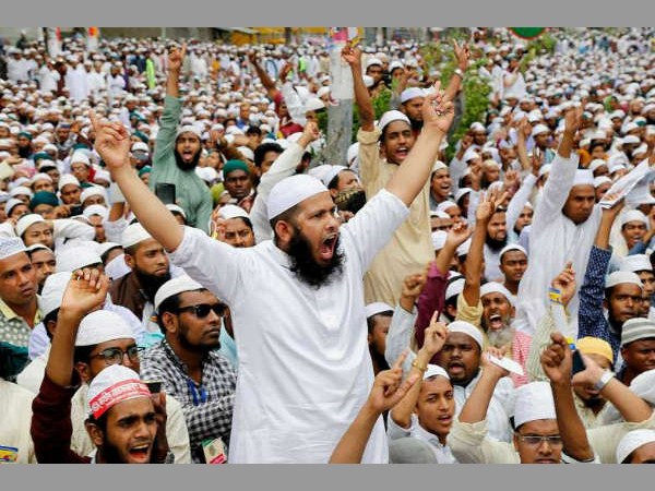 తొలగించే వరకూ ఆందోళన...