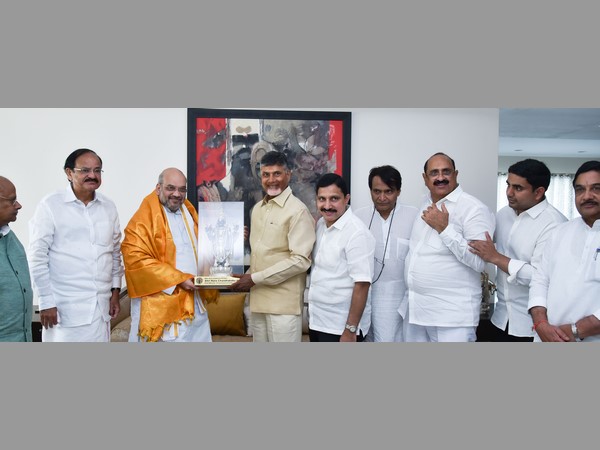 అమిత్ షాను కన్విన్స్ చేసేందుకు..