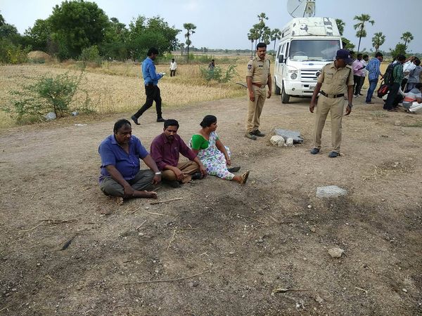 వెంబడించి..