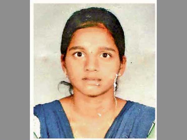 ఇక్కడే చిక్కు