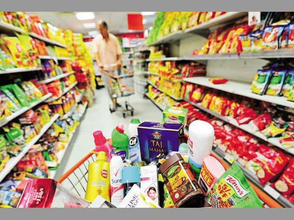 అన్ని రంగాల్లోనూ వేతనాల పెంపు ఇలా తగ్గుదల అన్ని రంగాల్లోనూ వేతనాల పెంపు ఇలా తగ్గుదల