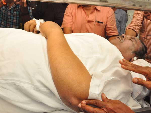 కేంద్రమంత్రి పదవి కోల్పోవడానికి కూడ రాజకీయ లౌక్యం లేకపోవడమేనా? కేంద్రమంత్రి పదవి కోల్పోవడానికి కూడ రాజకీయ లౌక్యం లేకపోవడమేనా?