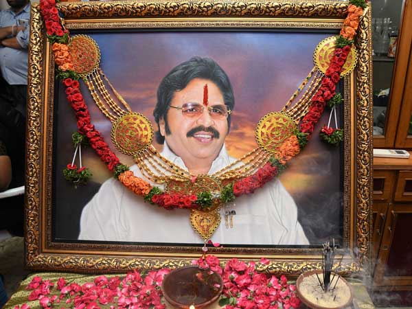 రంగా హత్యకు నిరసనగా కాంగ్రెస్ కు ప్రచారం