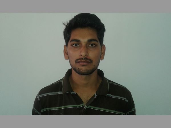 గూగుల్ ఉద్యోగి నుంచి మోసగాడిగా..