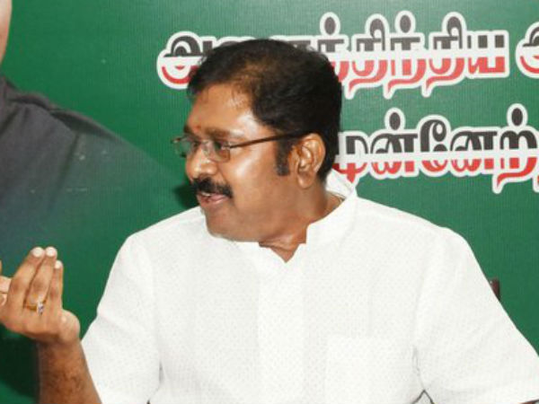 అన్నీ గమనిస్తున్న దినకరన్...