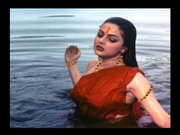 అరెస్టు వారెంట్లు, కెన్యాలో మకాం !