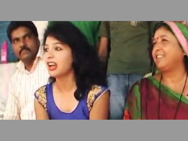 విత్ మేకప్...