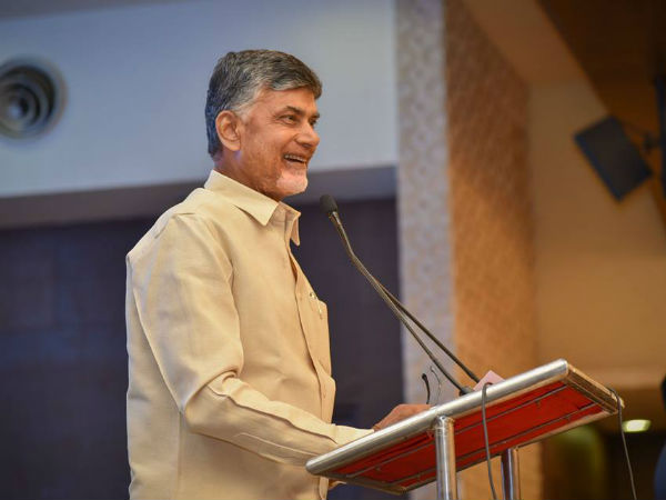 ప్రతిపక్షం కూడ బలంగా లేదు