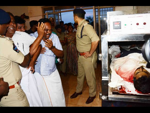 అధికారి సస్పెన్షన్‌తో మరింత ఆలస్యం