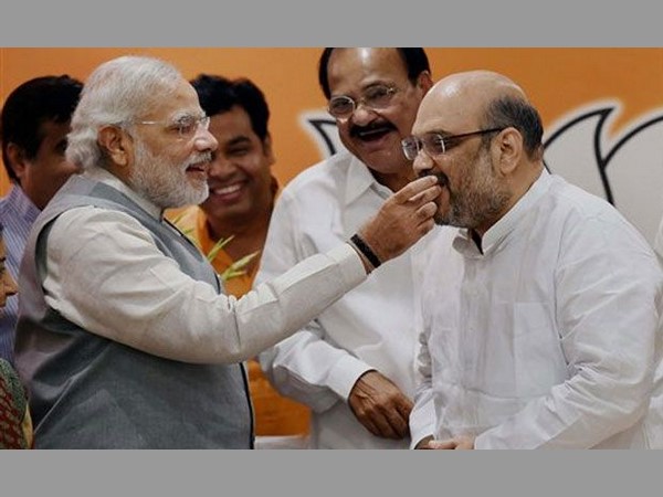 విపక్షాలను దెబ్బతీయడమే కమలనాథుల వ్యూహం