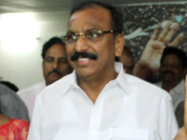 శిల్పా మోహన్ రెడ్డితో జగన్‌కు తలనొప్పి