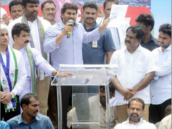 రికార్డులు సృష్టించి మావే అంటున్నారు