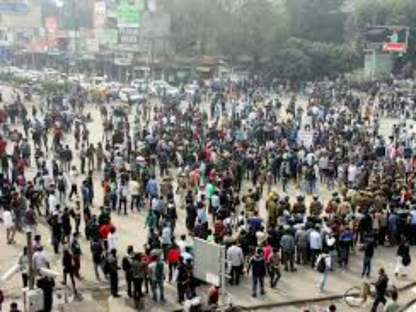 విపక్ష నేతలపై ఇలా పాలకుల ఆంక్షలు