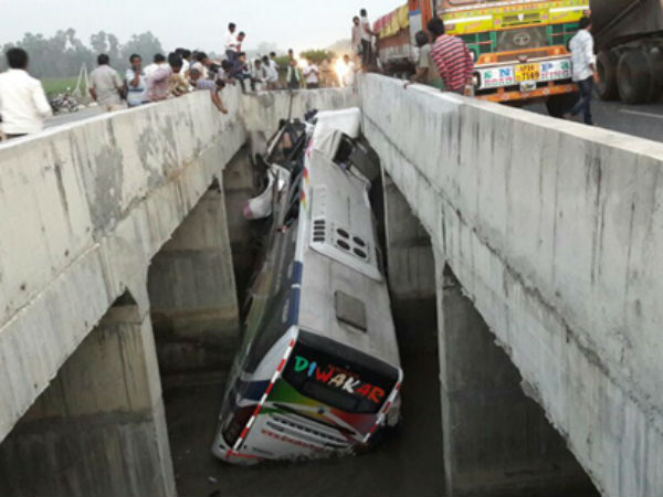 హైదరాబాదులో ఉన్నందునే..