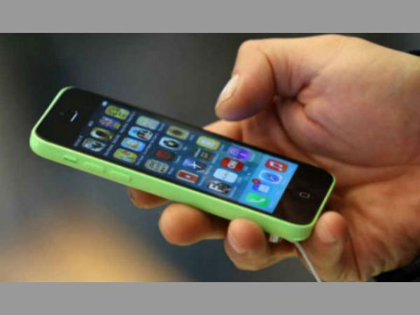 హోటల్ భోజనం.. మొబైల్ బిల్లు పైపైకి హోటల్ భోజనం.. మొబైల్ బిల్లు పైపైకి