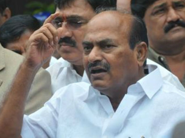 తాడిపత్రిలో పైలాపై కేసు ఇలా