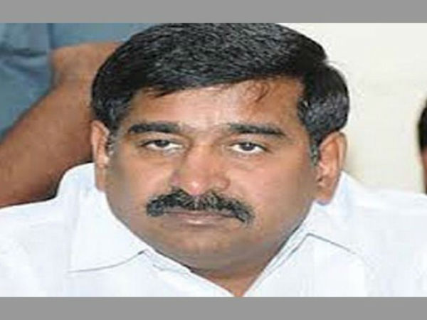 పనులే కాలేదు..