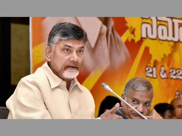 హైదరాబాద్ లో ఇలా ఆందోళన 