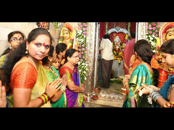 ఎంపీ కవిత, అధికార పార్టీ నేతలకు అనుమతి.. ఎంపీ కవిత, అధికార పార్టీ నేతలకు అనుమతి..