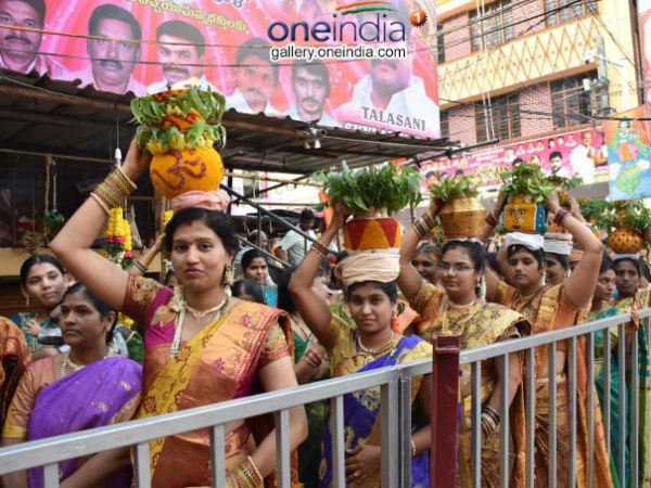 తలసాని స్పందన