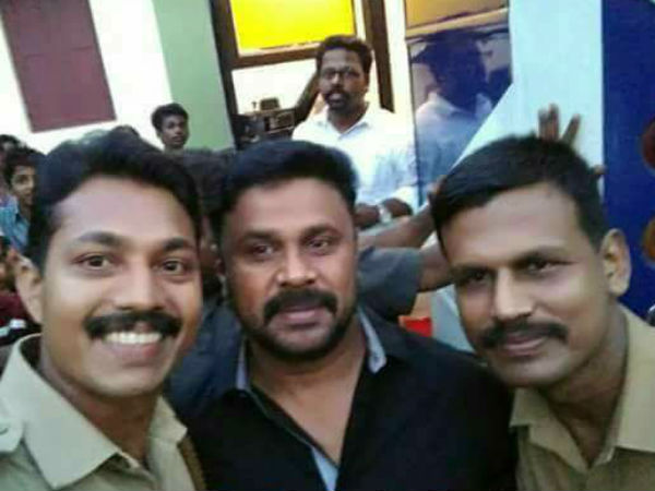 సెల్ఫీ సరే పైత్యం ఎందుకు