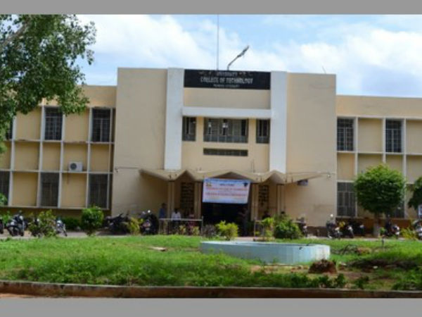 ఉద్యోగార్థులకు షాకే..