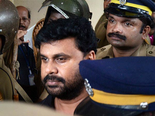 దిలీప్ ప్రమేయం ఉంది !