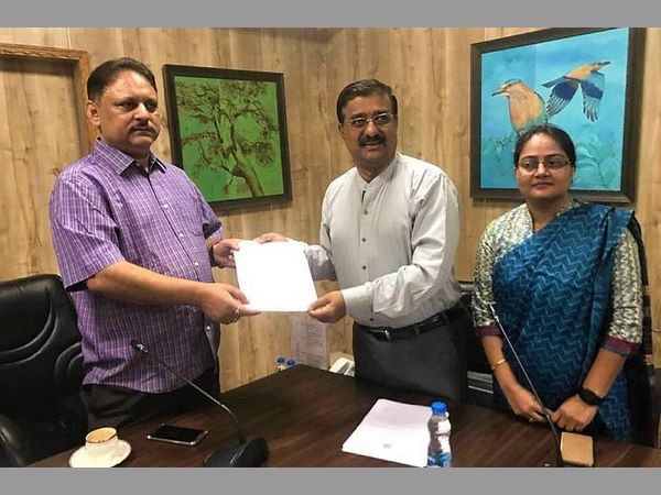 సీఎస్ కు ఇలా ఐఏఎస్ అసోసియేషన్ ఫిర్యాదు