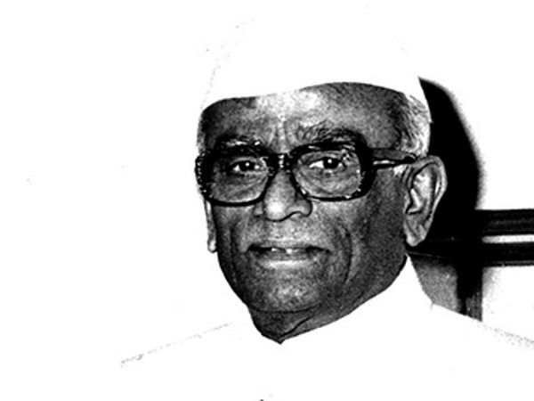 ఓటమి పాలైన తొలి కాంగ్రెస్ అభ్యర్థి.. నీలం సంజీవరెడ్డి