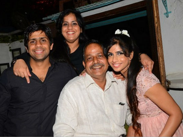 ఒక్కొక్కటిగా.. బాధ్యత మరవలేదు..