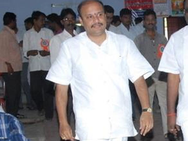 మంత్రి పదవి చేపట్టాక ప్రశ్నిస్తున్నారు