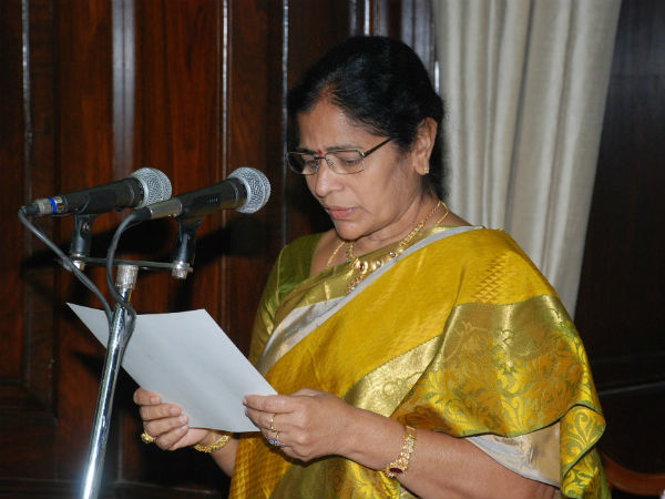 టీడీపీ జిల్లా అధ్యక్షురాలు సీతారామలక్ష్మి జోక్యం ఇలా