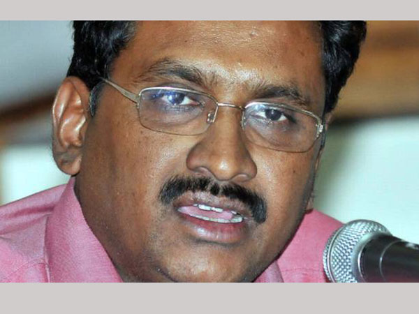 విద్యార్థి సంఘాల ఆందోళనలపై అక్కసు ఇలా