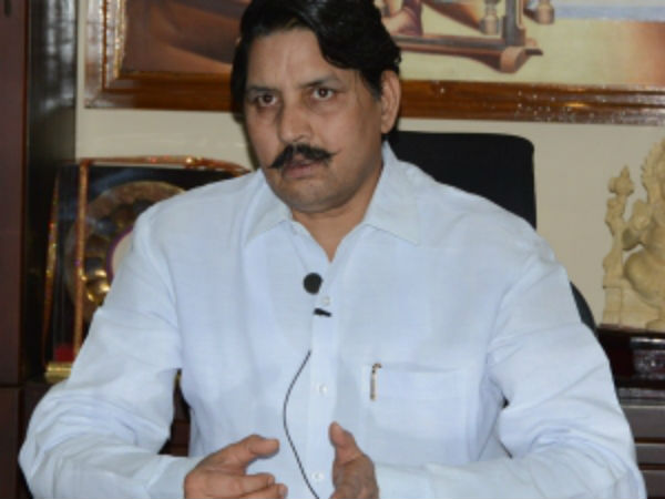 ఎన్నికల ప్రకటన రాగానే మంత్రులు ఇలా