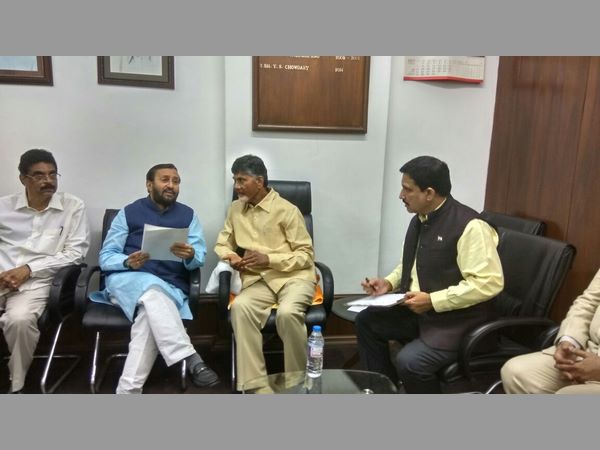 విద్యా సంస్థలను... త్వరగా పూర్తి చేయండి