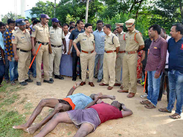 పథకం ప్రకారం తరలింపు