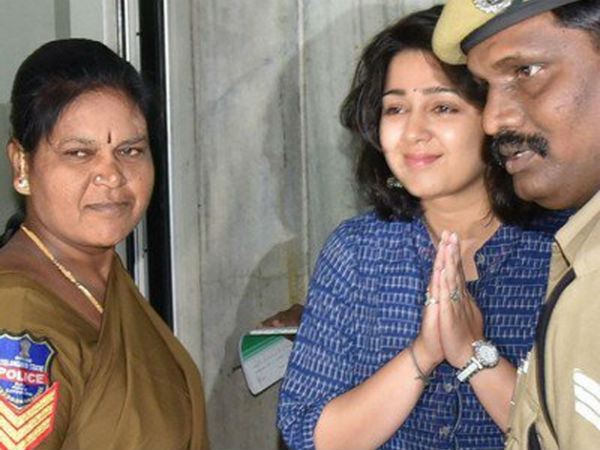 వ్యూహం మార్చి ప్రశ్నించిన అధికారులు