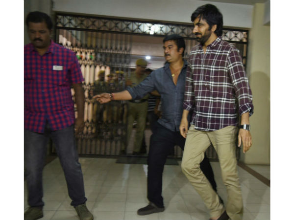 డ్రగ్స్ ఎక్కడ తీసుకునేవారు?