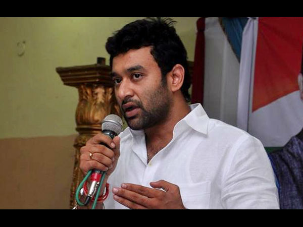 నోరు విప్పకపోతే అంతే..