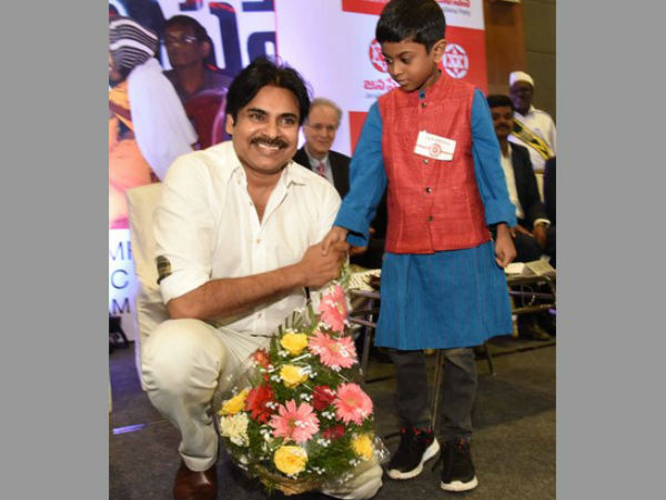 సీఎం కార్యాలయానికి పవన్ సీఎం కార్యాలయానికి పవన్
