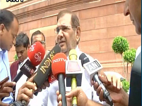 అసంతృప్తిగానే శరద్ యాదవ్..