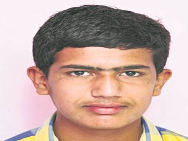 ఏ ఇనిస్టిట్యూట్‌లో శిక్షణ పొందకుండానే