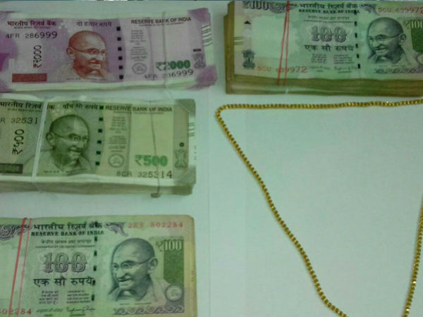 The Mangaluru Pandeshwara South Police arrested a couple from Tamil Nadu. 